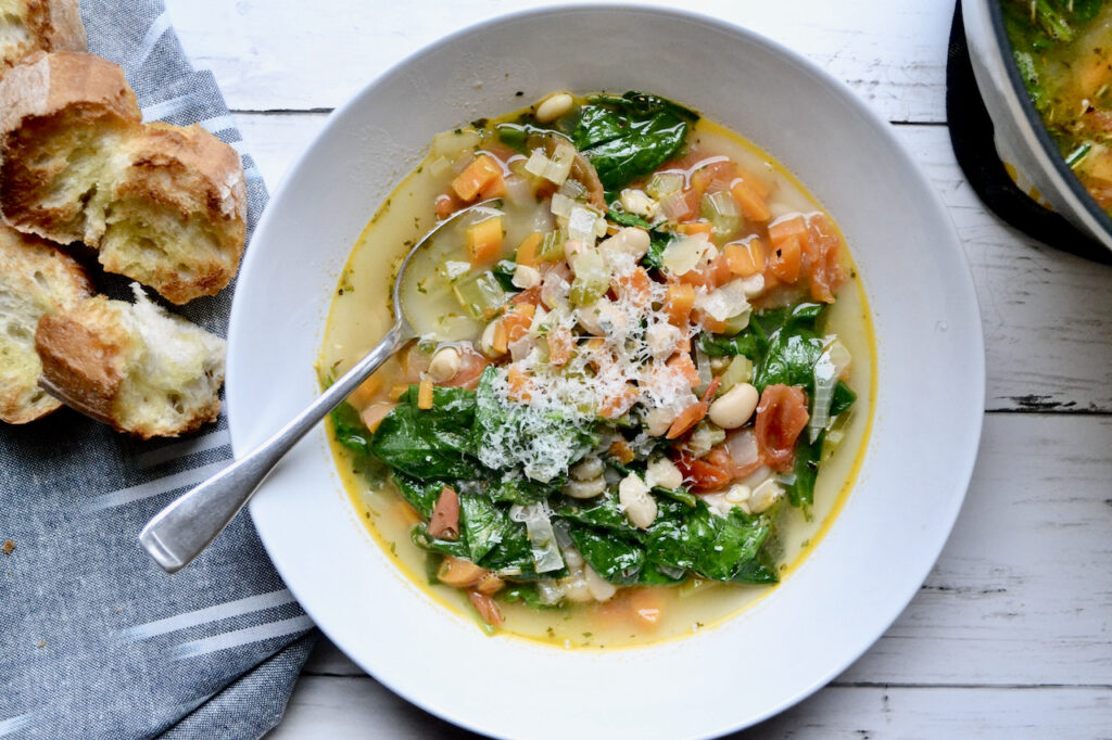 tuscan bean soup with spinach