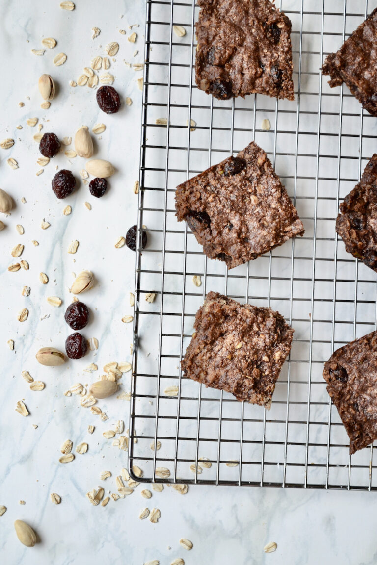 Pistachio and cranberry snack bars