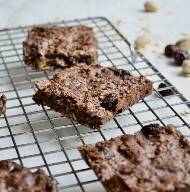 pistachio and cranberry bars