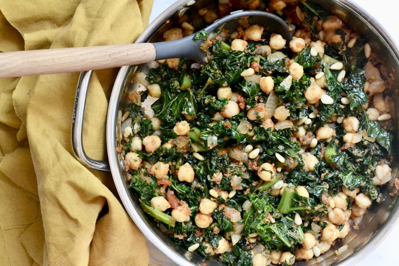 chickpeas and kale 1