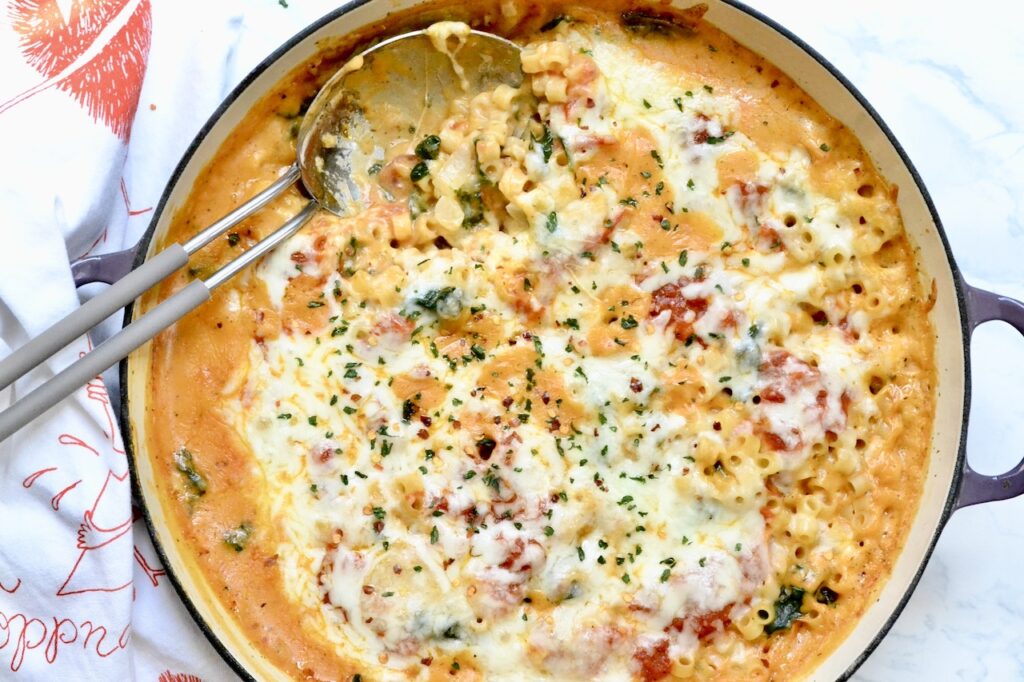 Little pasta lasagna skillet