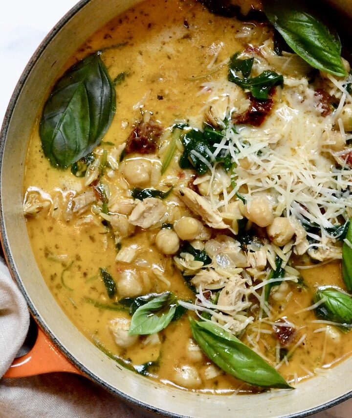 Sundried Tomato, chicken & chickpea soup